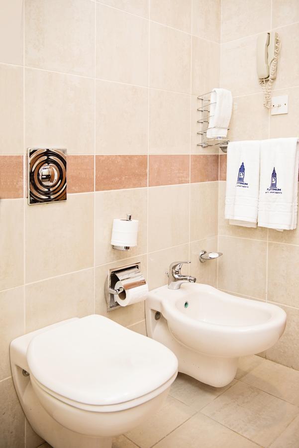 أبو ظبي Platinum Hotel Apartments المظهر الخارجي الصورة